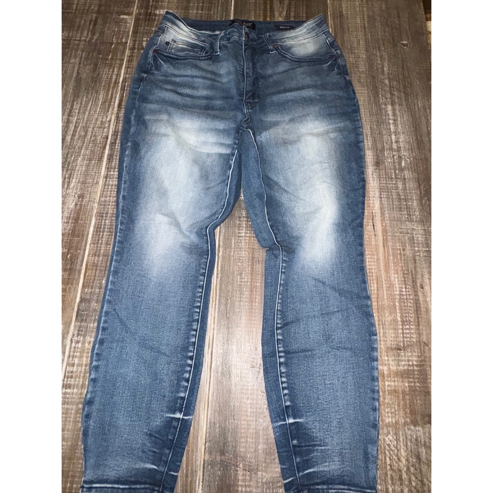 Judy Blue Los Angeles Skinny Fit Jeans 16W Medium Wash Whiskered Stretch Denim